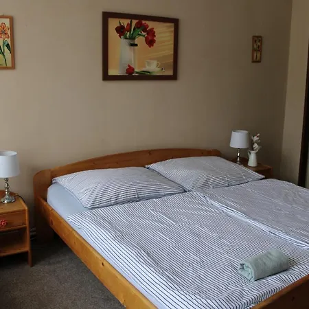 Casa de hóspedes Obecná škola