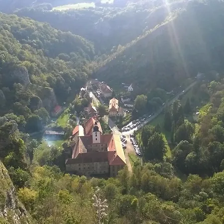 Casa de hóspedes Obecná škola