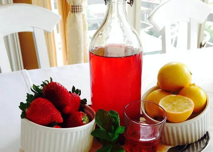 Obecna Skola Svatý Jan pod Skalou